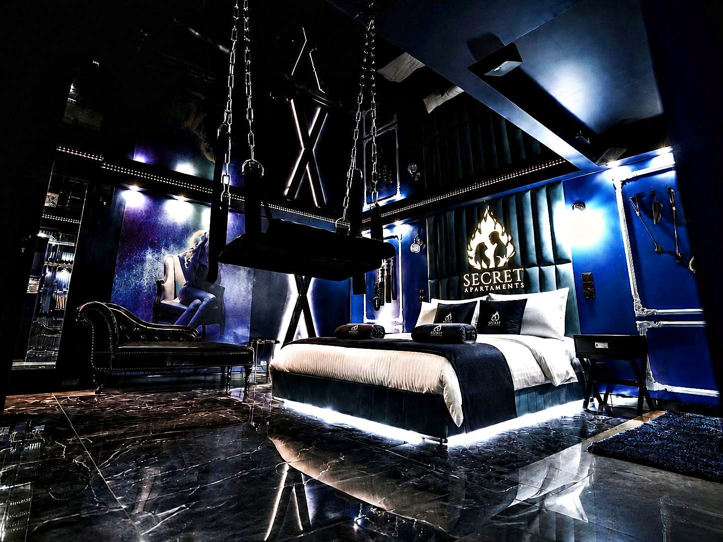 Secret Apartments: Blue Aqua
